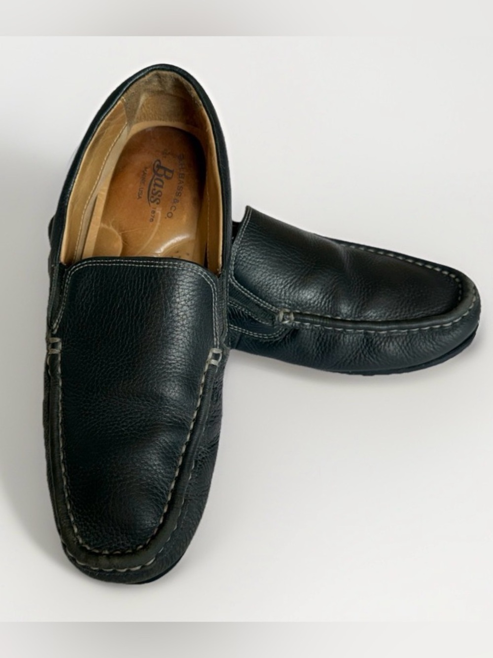 Bass Black Leather Loafers Men’s 9.5 Driving Moc Slip On